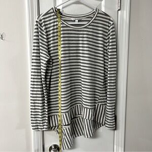 CAbi Gray & White Striped Asymetrical Top – Size Medium
